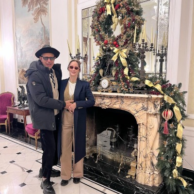 Jeff Goldblum and Emilia Lovingston posed during their stay at Grand Hotel Majestic Già Baglioni Bologna.